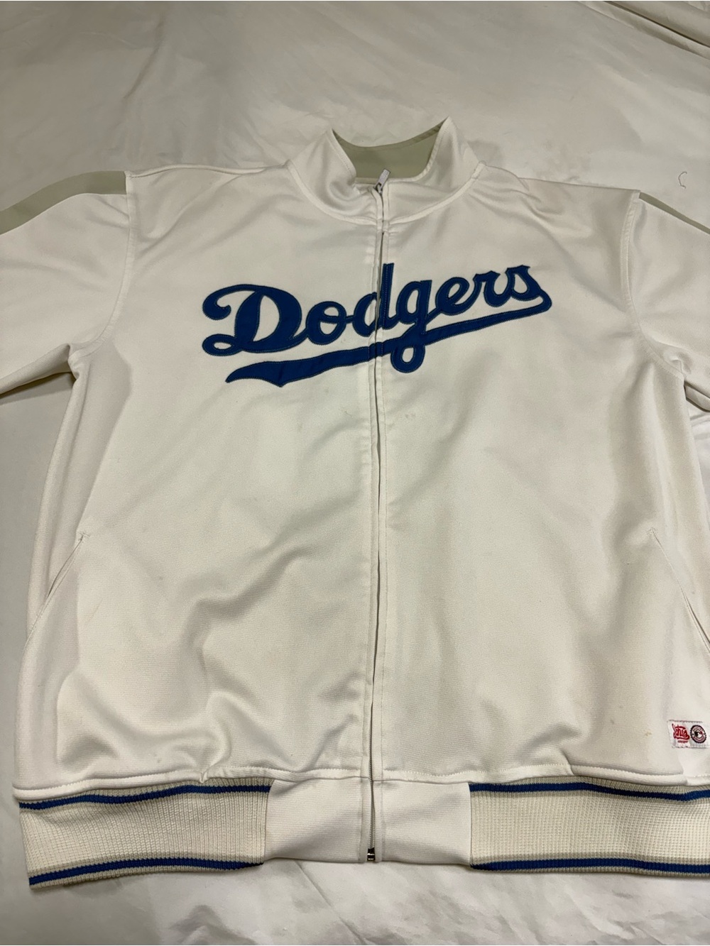 La dodgers Stitches White Polyester Athletic Shirt with Black Logo